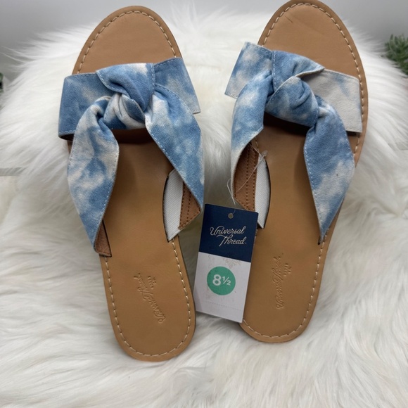 Universal Thread Melody Sandals in Blue - Picture 9 of 9